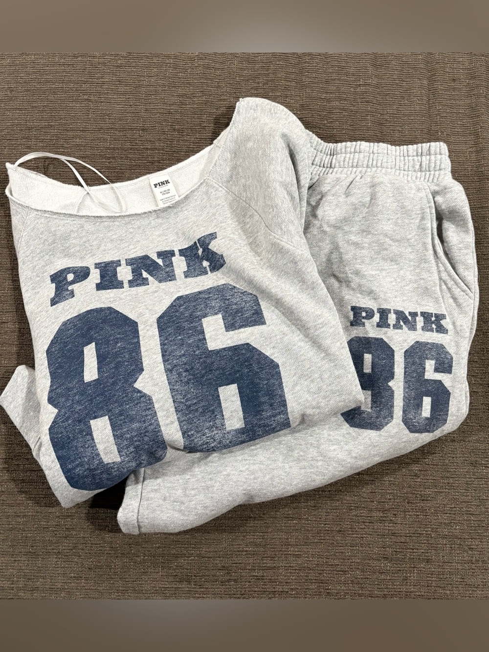 PINK Victoria's Secret Gray Sweatpants & Top Set with Navy 86 Graphic
